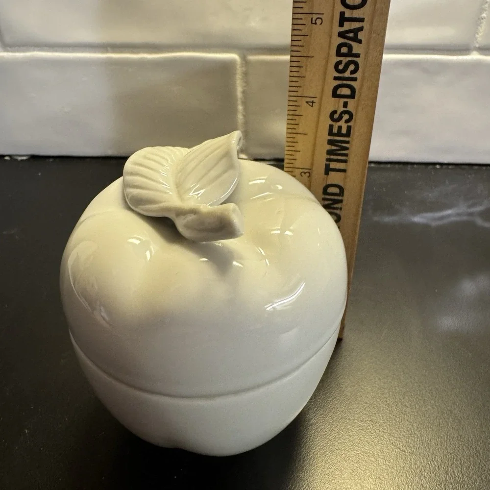 Rowoco vintage ceramic